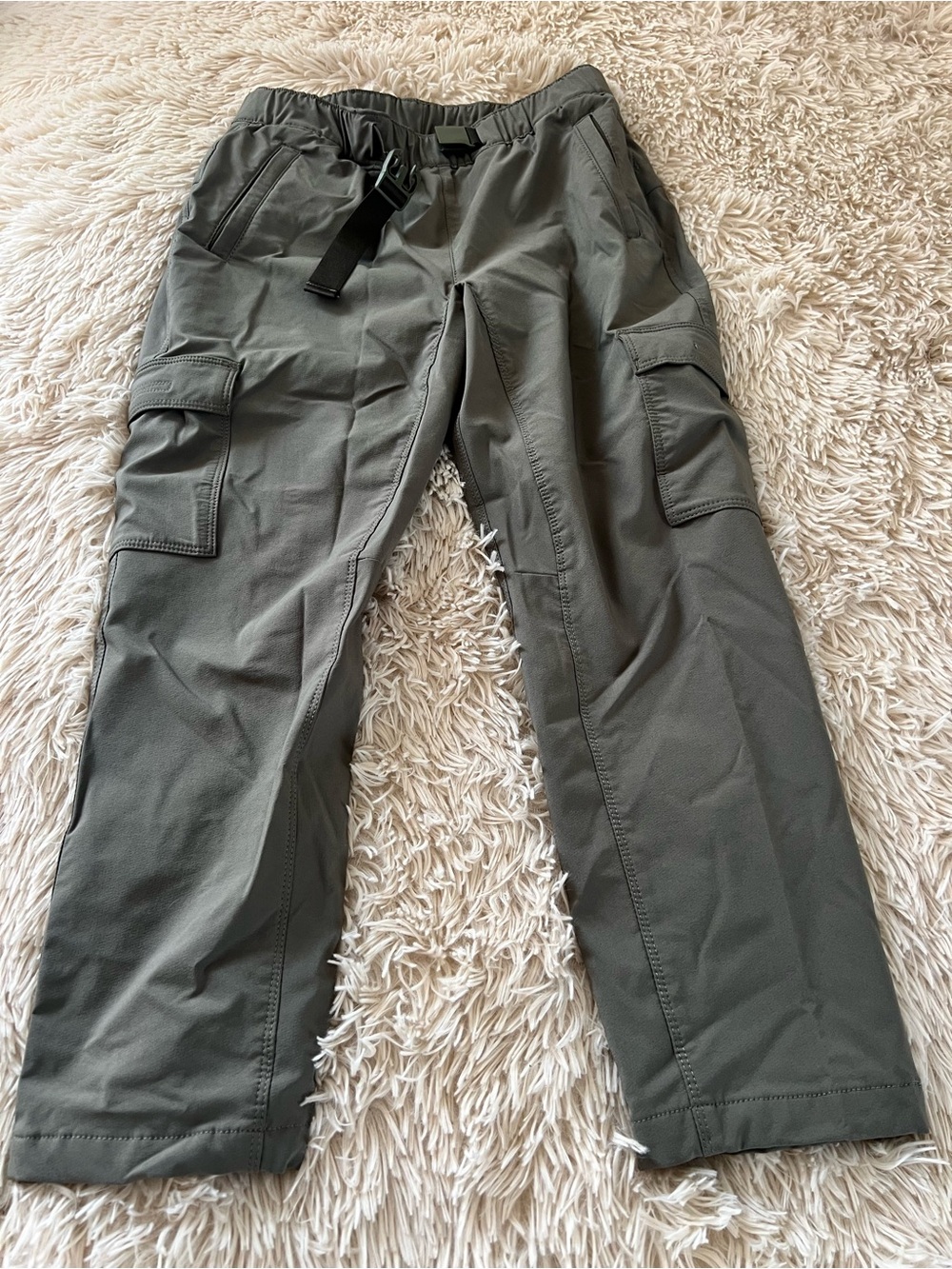 Eddie Bauer Olive Green Women's Cargo Pants with Utility Pockets
